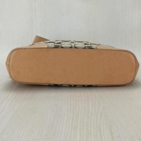 Coach Vintage Signature Monogram Shoulder Bag - Picture 8 of 9